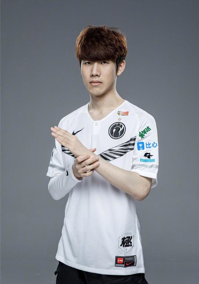 【赛前预告】2020KPL秋季赛11.21赛程，EDG.M vs KS.YTG，RNG.M vs WB.TS，GK vs RW