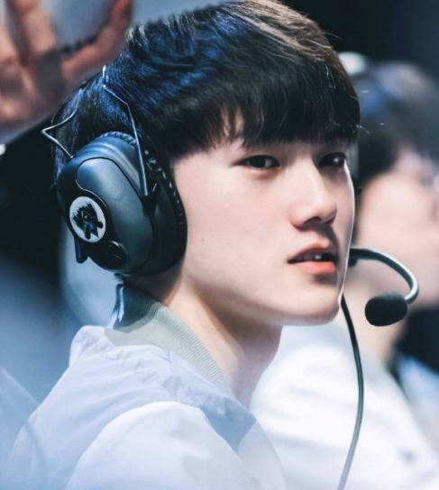 EWC官方告别BLG：电竞世界杯八强赛失利，BLG确认淘汰