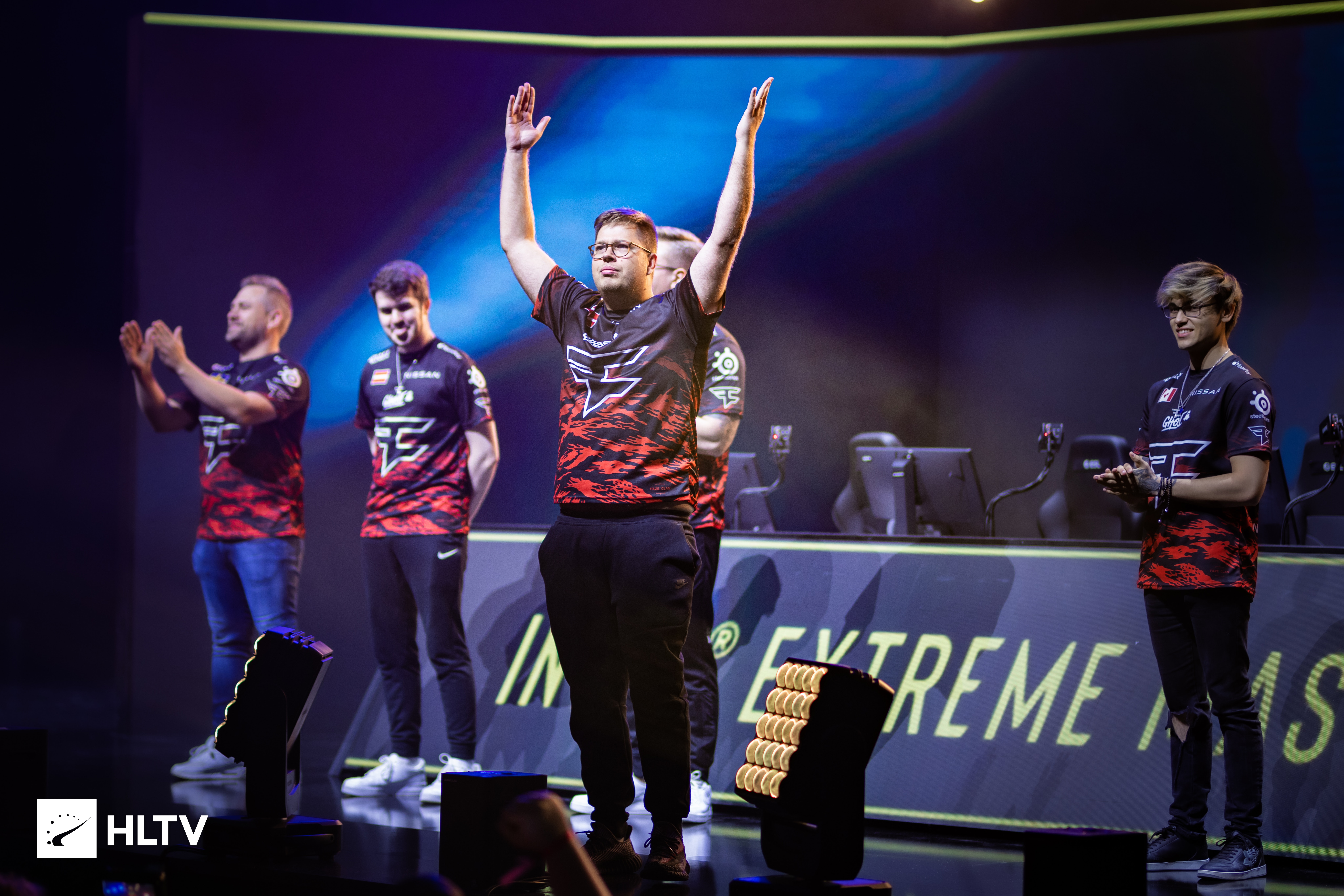 历史上的今天：RNG终结LCK国际赛事五连冠，LPL会师MSI决赛