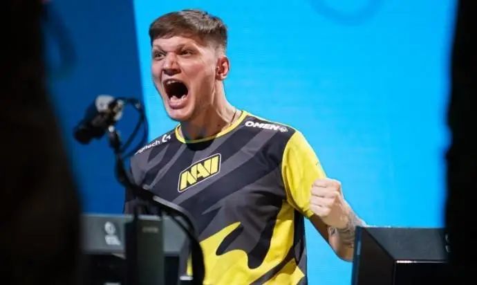 A队要寄？大腿k0nfig因脚踝骨折缺席RMR赛事