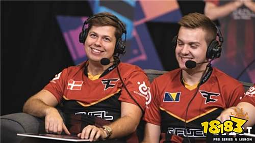 解析博弈中的“路径依赖”：为什么你一旦习惯某种摆法就很难改变？（博弈中的路径依赖：为何一旦习惯某种下法便难以更改？）